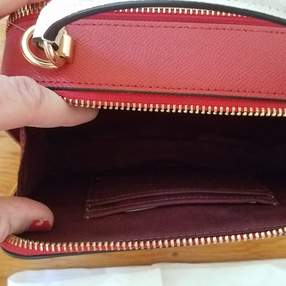 NEW Coach X Disney Cruella Motif Box Crossbody Crossgrain Leather Handbag CC377 - Picture 7 of 10